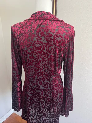 Ultra Pink Out Floral Sheer Burgundy and Black Top Size L thumbnail 5