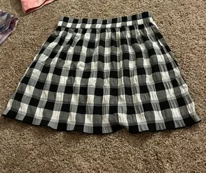 Black and white gingham checkered mini skirt never worn thumbnail 1