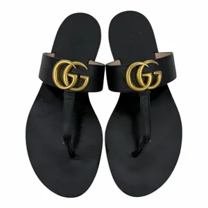 Gucci Black Leather Thong Sandal Gold Double G Logo Size 37 thumbnail 4