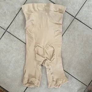 Skims Seamless Sculpt Mid‎ Thigh Short size XL thumbnail 5