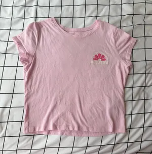 Pink Hollister Cropped Woman’s Baby Tee, Size Small, California. thumbnail 1