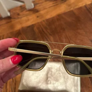 I-sea sunglasses square gold frame green black tinted lens thumbnail 2