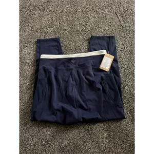 Berlook Capri Leggings Womens Size L Navy Blue High Rise Mesh Panels thumbnail 4