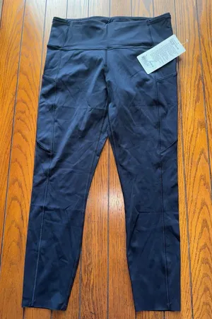 Lululemon Fast & Free With Pockets High Rise 25” Black Size 10 NWT thumbnail 1