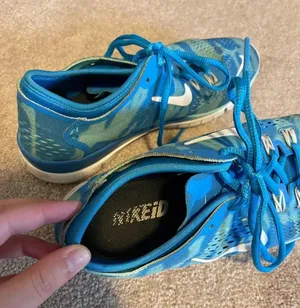 Nike Teal & Blue Knit Running Sneakers with White Swoosh thumbnail 5