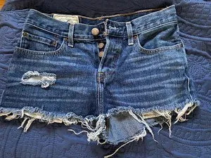 Shorts thumbnail 1