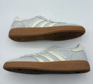 adidas Handball Spezial Womens Grey Wonder Silver Gum Sports Sneaker IF6491 Sz 9 thumbnail 4