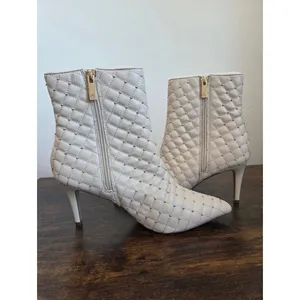 NEW Nanette Lepore Aubree Boots Quilted White Leather Gemstone Quiet Luxury 9 thumbnail 8