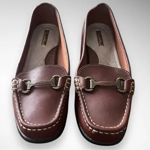 THOM MCAN Gavyn Women's Brown Leather Loafers With Buckle Detail Size 8 | EUC thumbnail 2