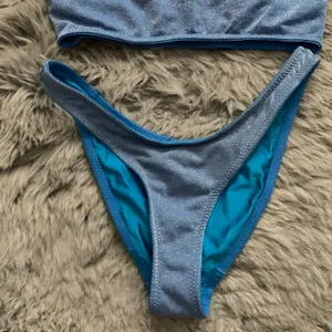 Women’s Small+ Small Melrose Marina Sparkle One Shoulder Cheeky Bikini thumbnail 3