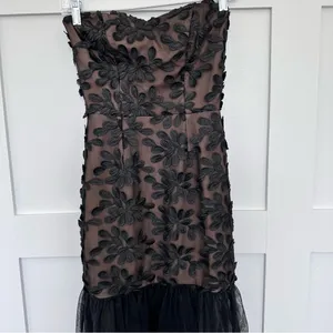 Dress the Population Strapless Black Floral Mesh Formal Gown Dress thumbnail 5