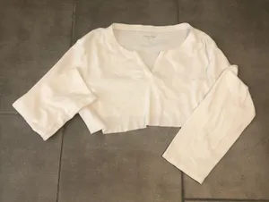 Cropped Long Sleeve White Size XL thumbnail 1