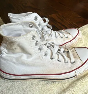 converse thumbnail 1