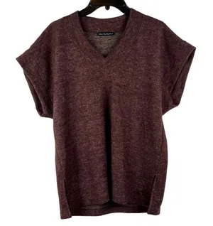 NWT Nally & Millie Short Sleeve V-neck Sweater thumbnail 1