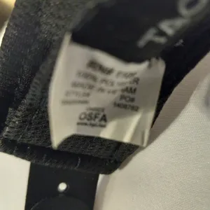 Taco Bell Employee Snap Back Logo Embroidered Visor Hat in Black thumbnail 4