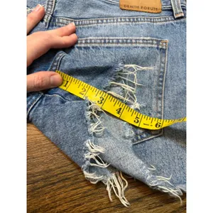 Denim Forum From Aritzia The Boyfriend Short High Rise Cut Off Short Sz 27 thumbnail 10
