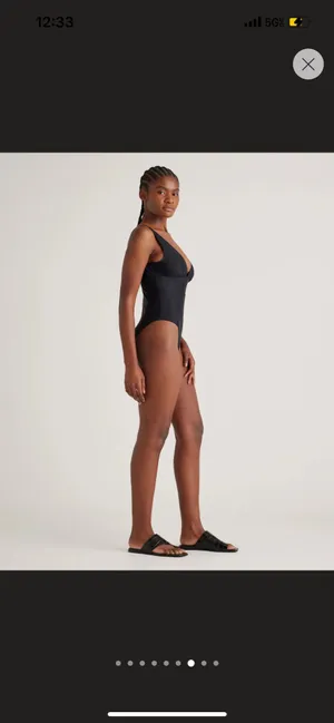 New Quince Italian Plunge One-Piece Swimsuit in Black Size Medium MSRP $49.90 thumbnail 6