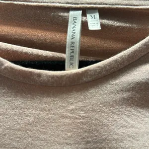 Banana‎ Republic blush sparkle top, M thumbnail 2