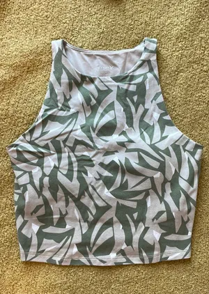 Old Navy Active Tank thumbnail 2