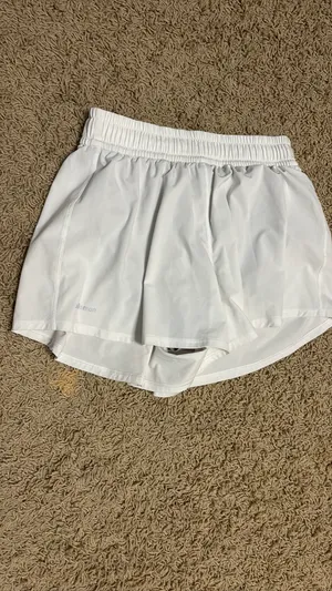 Lululemon Shorts thumbnail 3