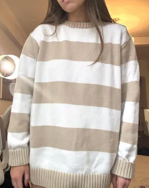 Brandy Melville Sweater thumbnail 3