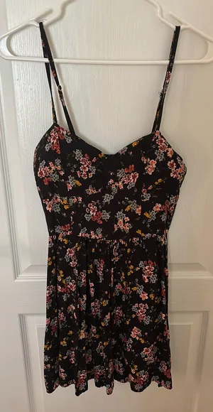 Dress Black Size M thumbnail 1