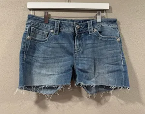 Miss Me Jean Shorts thumbnail 1