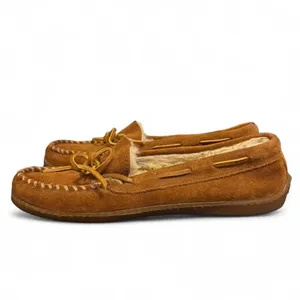 Minnetonka Women’s Moccasins Size 9 Brown Suede Shearling Lined Softsole thumbnail 4