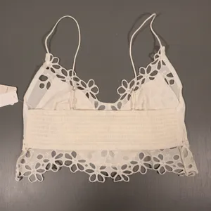 NWT Free People X Revolve Asteria Bralette in White Size Medium thumbnail 10