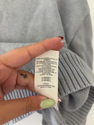 Aritzia Sunday best cropped grey sweater thumbnail 3