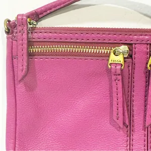 Fossil Erin Fuschia Pebbled Leather Bag‎ Top Zip Multi-Pocket Crossbody Bag thumbnail 2
