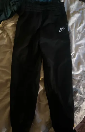 Nike Sweatpants Black kids L thumbnail 1