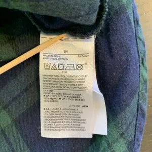 Old Navy Womens Classic Flannel Shirt Long Sleeve‎ Button Down Plaid Size M thumbnail 4