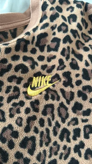Nike Fleece Sweatshirt Women’s thumbnail 4