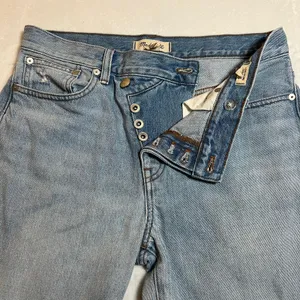 Madewell Low-Slung Straight Jeans With Criss-Cross Waistband Size 26 Casual thumbnail 9