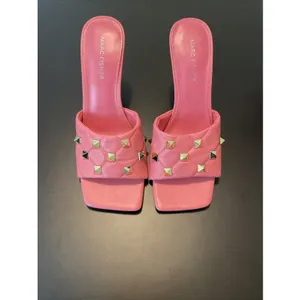 Marc Fisher Size 8M Salmon Pink Studded Slide Heels‎ Square Toe Mule Sandals thumbnail 2