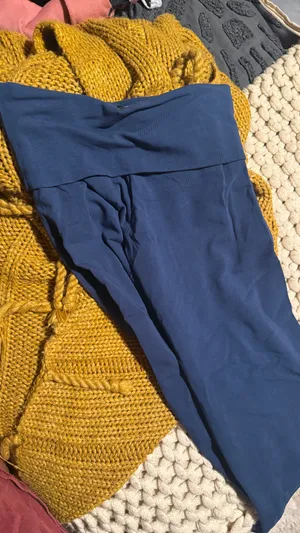 Brandy Melville Priscilla Pants Navy Blue thumbnail 4