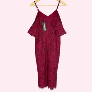 Boohoo Jess Lace Open Shoulder Dress Midi Berry NWT New Cocktail Straps‎ Bodycon thumbnail 12