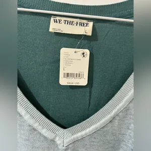 NWT we the free Free People Gibson V Neck pullover Rainforest blue green Large thumbnail 8