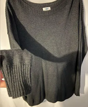 Old navy long sleeve Top thumbnail 3