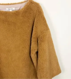 NWOT superfurry oversize top women’s Size Large thumbnail 7