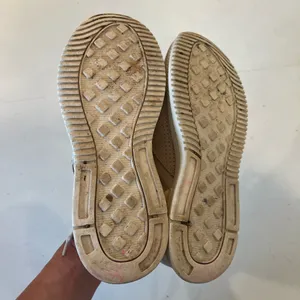 EVERLANE- The Trainer Sneaker Tan Size 9 thumbnail 8