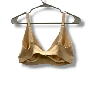 SKIMS Fits‎ Everybody Plunge Bra Womens S Sand Beige Wireless Seamless Comfort thumbnail 3