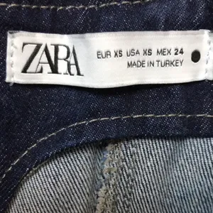 Zara Women’s Dark Wash Blue Denim Jean Boning Split Neck Zipper Back Bustier Top thumbnail 6