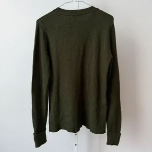 Pink‎ Clover sz S Green Crew Long Sleeve Sweater Preppy Casual Minimalist NWOT thumbnail 6