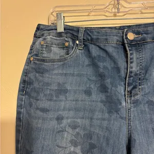 Christopher & Banks Denim Straight Leg Jeans with Floral Pattern thumbnail 6