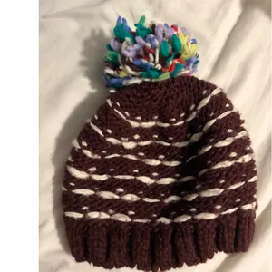 Aerie Beanie Chunky Knit Burgundy Multi Pom Pom One Size thumbnail 2
