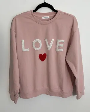 Avara Light‎ Pink Love Sweatshirt size large thumbnail 1