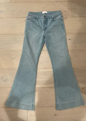 Fade to Blue Light Wash Bootcut Jeans thumbnail 1
