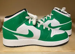 Nike Jordan 1 Mid thumbnail 1